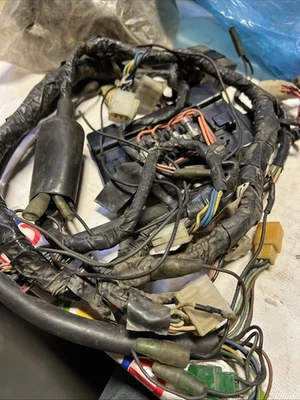 Yamaha XS 650 XS650 1980 arnés de cableado principal bloque de fusibles Foto 1 de 4