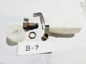 Ice-O-Matic 913115301 Float Valve Assembly 9131111-101 - Picture 1 of 2