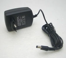 Jabra Speak 810 Generic Power Supply Output 12V DC 2A con adattatore CA europeo