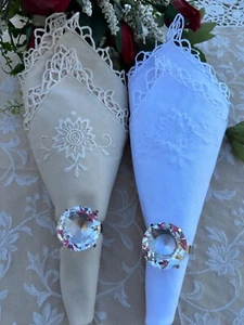 JUEGO DE 4 servilletas vintage de lino bordadas hechas a mano con aguja de encaje marfil blanco 17"x17" - Imagen 1 de 5