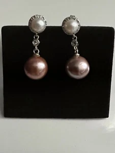 Natural lavender cultured pearl earrings - Picture 1 of 5