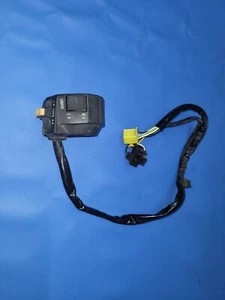 Suzuki DR 125 SE light switch ( initial registration 01/08/1997) 37400-44A30-000 - Picture 1 of 2