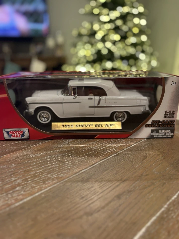 Motor Max 1955 Chevy Bel Air Convertible | White 1:18 | Free Shipping!! - Image 1 of 1