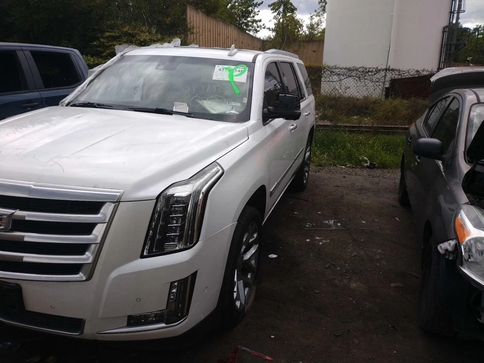 2017 Cadillac Escalade Suspension Stabilizer Bar OEM 23498331 Used 76K Miles Foto 1 de 4