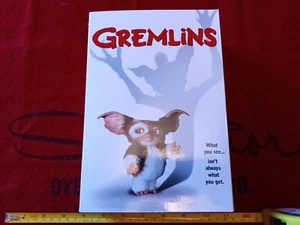 Gremlins Mogwai Gizmo 7" inch Action Figure NECA Reel Toys Eye MOVE NIP - Picture 1 of 7