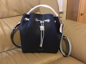 Kate Spade Vivian Medium Bucket Bag - Picture 1 of 9