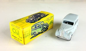 Cij Ancien - Renault 300 kgs - N° 3/67 - avec sa boite d'origine - Imagen 1 de 7