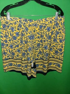 7073) NWOT J JILL petite large blue yellow floral rayon elastic waist shorts - Picture 1 of 8