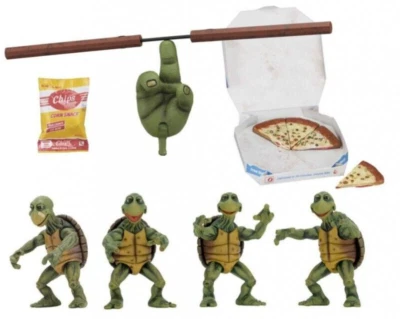 TMNT Teenage Mutant Ninja Turtles Action Figure 4-Pack 1/4 Baby Turtles Set NECA - Immagine 1 di 3