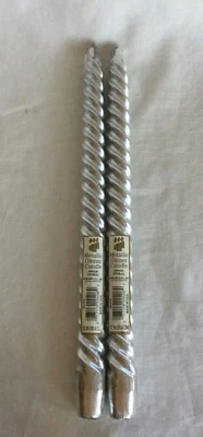 Винтажная пара металлических серебряных обеденных свечей AMI 12 дюймов Twisted Swirl MCM США - Изображение 1 из 3