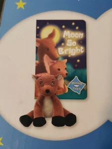 Moon So Bright Deer Storybook Plush Toy Set  NEW - Picture 1 of 3