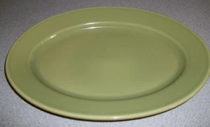Homer Laughlin Oval Serving Platter 14" x 10" Green - Picture 1 of 4