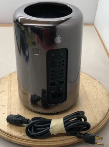 APPLE MACPRO A1481 LATE 2013 INTEL XEON E5@3.5GHz 32GB RAM 1TB SSD*DUAL GRAPHICS - Picture 1 of 7