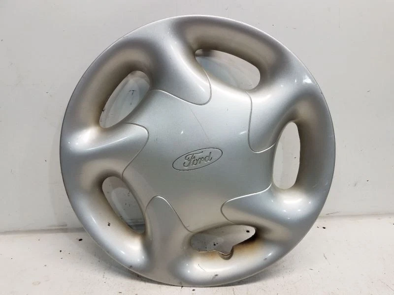 1993-97 Ford Probe Passenger Right 14" Wheel Cover - Directional *Grade C* - Image 1 of 4