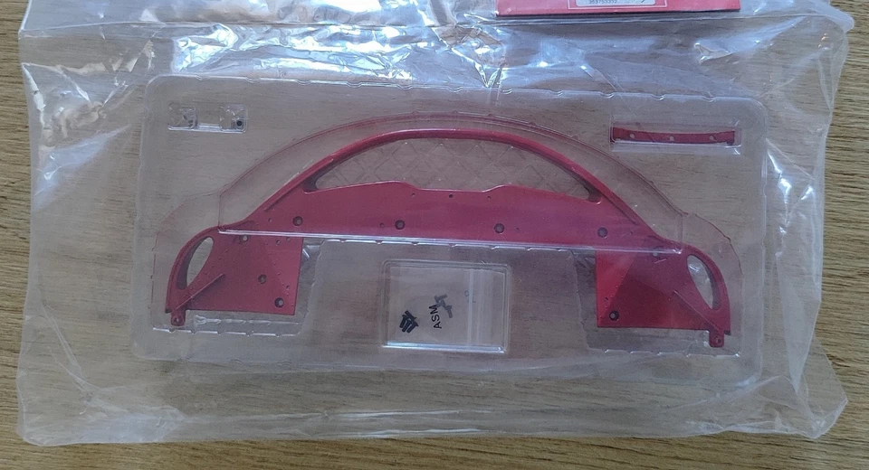 Costruisci la FERRARI 330 P4  Uscita n. 71.  - Immagine 1 di 1