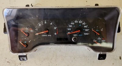 Grupo medidor velocímetro Jeep TJ Wrangler 185 k P56047016AD 2003-2004 ENVÍO GRATUITO Foto 1 de 4