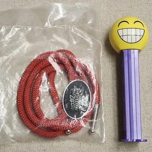 Orden des Cootie Bolokrawatte sehr guter Zustand Rote Kordel NEU im Paket Militär - Bild 1 von 4