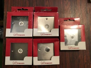 Brushed Steel / Polished Chrome Contour TV Point / Flex Outlet - Picture 1 of 1