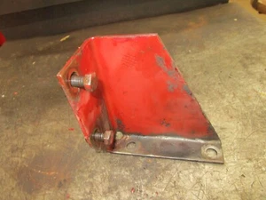 IH Farmall 340 Utility Air Cleaner Mounting Bracket 368718R11 Antique Tractor - Picture 1 of 4