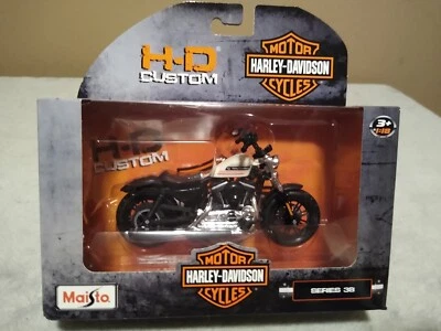 Harley Davidson Forty Eight Special 2018 escala 1:18 Maisto motocicleta serie 38 Foto 1 de 4