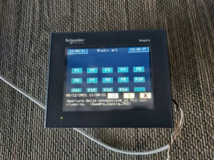XBTGT2330 Magelis 5.7" Color Touch Panel TFT Telemecanique Schneider - Picture 1 of 4