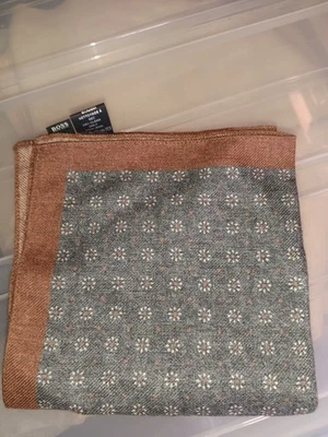 Hugo Boss Wool Pocket Square Floral Pattern - Image 1 of 4
