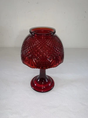 Nice Ruby Red Pineapple Diamond Pattern Glass Fairy Lamp - Image 1 of 3