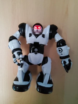 Wowee Robosapien Mini Robot Walks, Eyes Glow, 17cm - Image 1 of 3