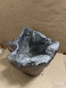 Decorative Handmade Concrete Pot - Picture 1 of 3
