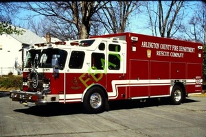 ARLINGTON COUNTY, VA Fire Apparatus SLIDE: R-109 2005 E-ONE - Picture 1 of 1