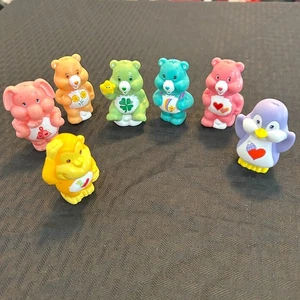 Lotto di sette figurine Care Bears PVC vintage 2004 - Foto 1 di 3