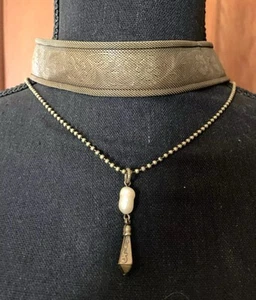 Jan Michaels San Francisco Victorian Revival Antiqued Brass Mesh Choker Necklace - Picture 1 of 9