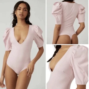Free People Va Va Voop Bodysuit M Soft Pink Puff Sleeve Thong Coquette Ballerina - Bild 1 von 10