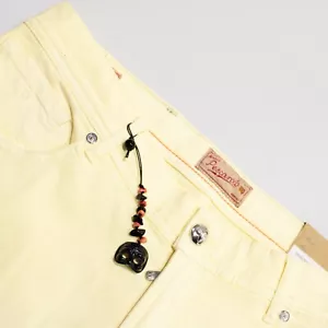 Jeans Marco Pescarolo nuovi con etichette misto cotone 5 tasche taglia 50 (34 US) in giallo tinta unita - Foto 1 di 19