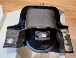 Engine Support Mounting Front Right Fits Renault Clio III Modus 2004- 8200140431 - Picture 1 of 1