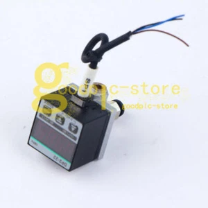 Used SUNX DP2-22 High Performance Digital Pressure Sensor - Picture 1 of 1