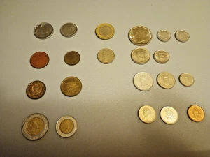 Lot of 21 Mixed World Coins, International – Used, Various Countries (set of 21) - Picture 1 of 17
