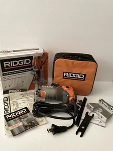 Ridgid 1 1/2 PEAK HP Compact Router Fixed Base With Bag And Attachments R24012 - Picture 1 of 17