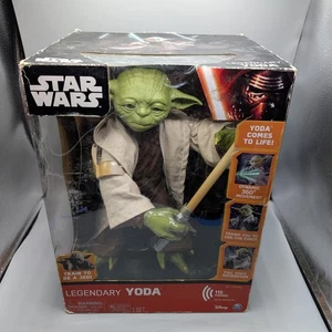 Star Wars: Legendary Yoda 16" Interaktive Figur 115 Sätze Jedi Training Neu in OVP - Bild 1 von 4