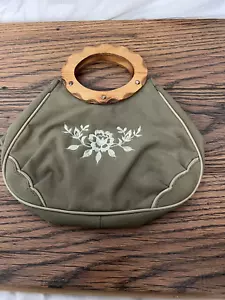 Vintage Handbag with Embroidered Detailing and Wooden Handles - Picture 1 of 3