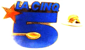 PIN'S PINS EPINGLETTE - LA CINQ 5 - Imagen 1 de 1