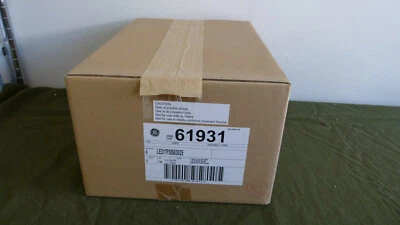 Box of 6 - GE 61931 - LED17P38S830/25 LED Light Bulb 17W 120V 3,000K PAR38 - Image 1 of 4