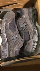 US11.5 New Balance 2002R Phantom Black suede Men's shoes - Picture 1 of 5
