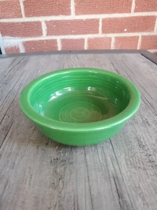 Vintage Fiesta Medium Green 5 1/2" Fruit Bowl Fiestaware Very Good Condition - Picture 1 of 11