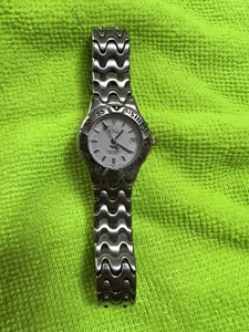 Esquire ESQ Swiss Ladies Watch Wristwatch Water Resistant 100 Meters - Picture 1 of 9