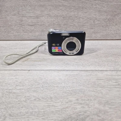 General Electric Digital Camera GE C1130 11.1MP Black - Image 1 of 4