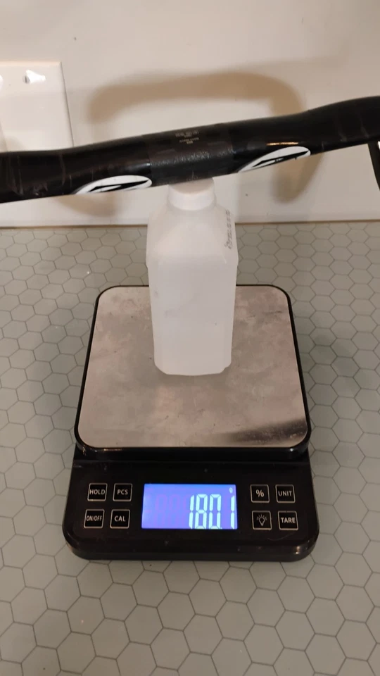 Manillar de carbono Zipp corto y poco profundo 42 cm 180 g Foto 1 de 4