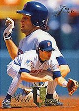 1994 (TWINS) Flair #76 Scott Leius