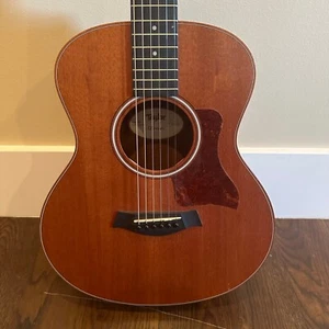 Taylor GS Mini Guitar (With Case/See Description) - Picture 1 of 11