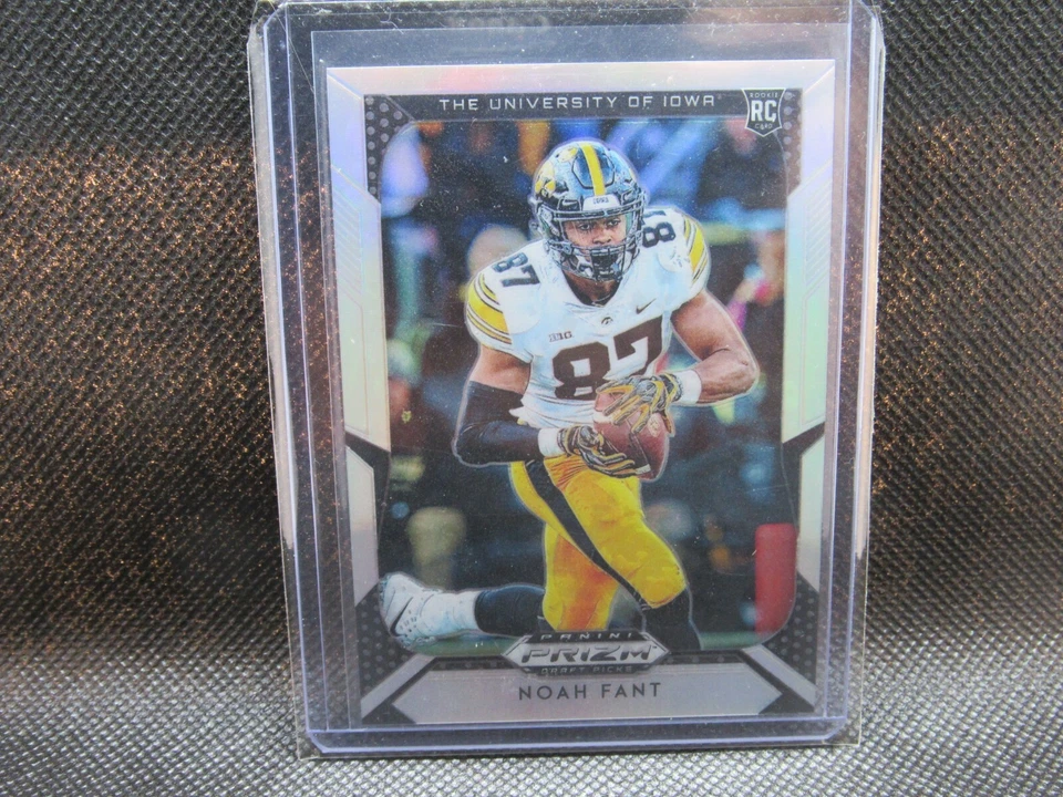 2019 NOAH FANT PRIZM SILVER REFRACTOR ROOKIE CARD # 129 SEATTLE TE - Image 1 of 1